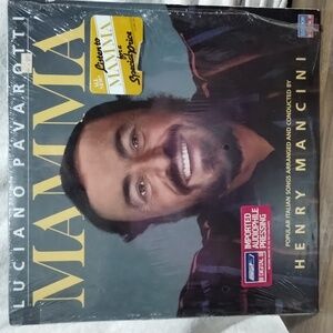 Luciano Pavarotti- MAMMA